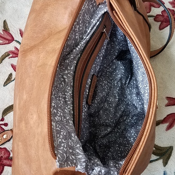 Camel crossbody bag - Picture 4 of 6